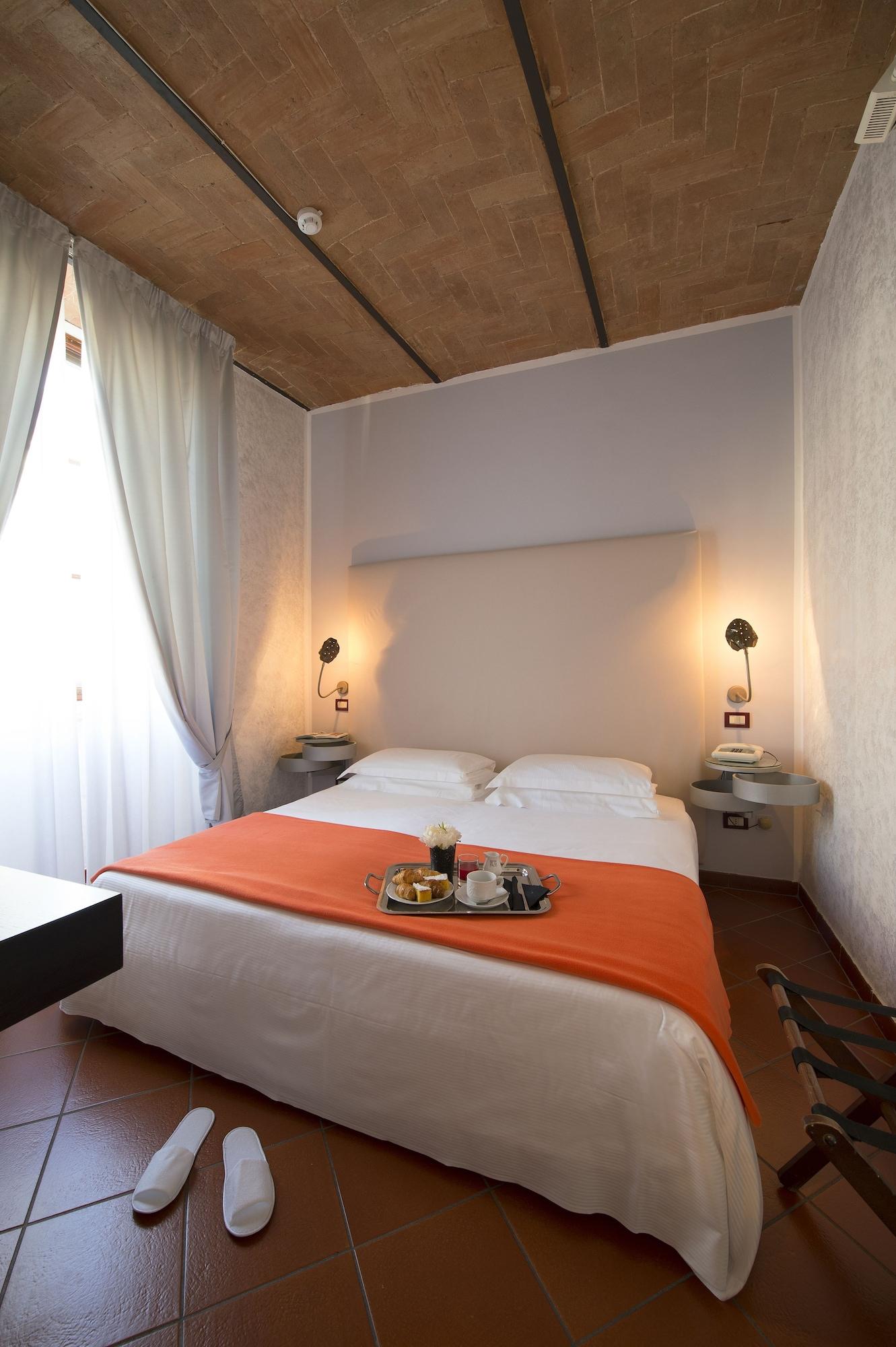 Hotel De La Pace, Sure Hotel Collection By Best Western Florence Room photo