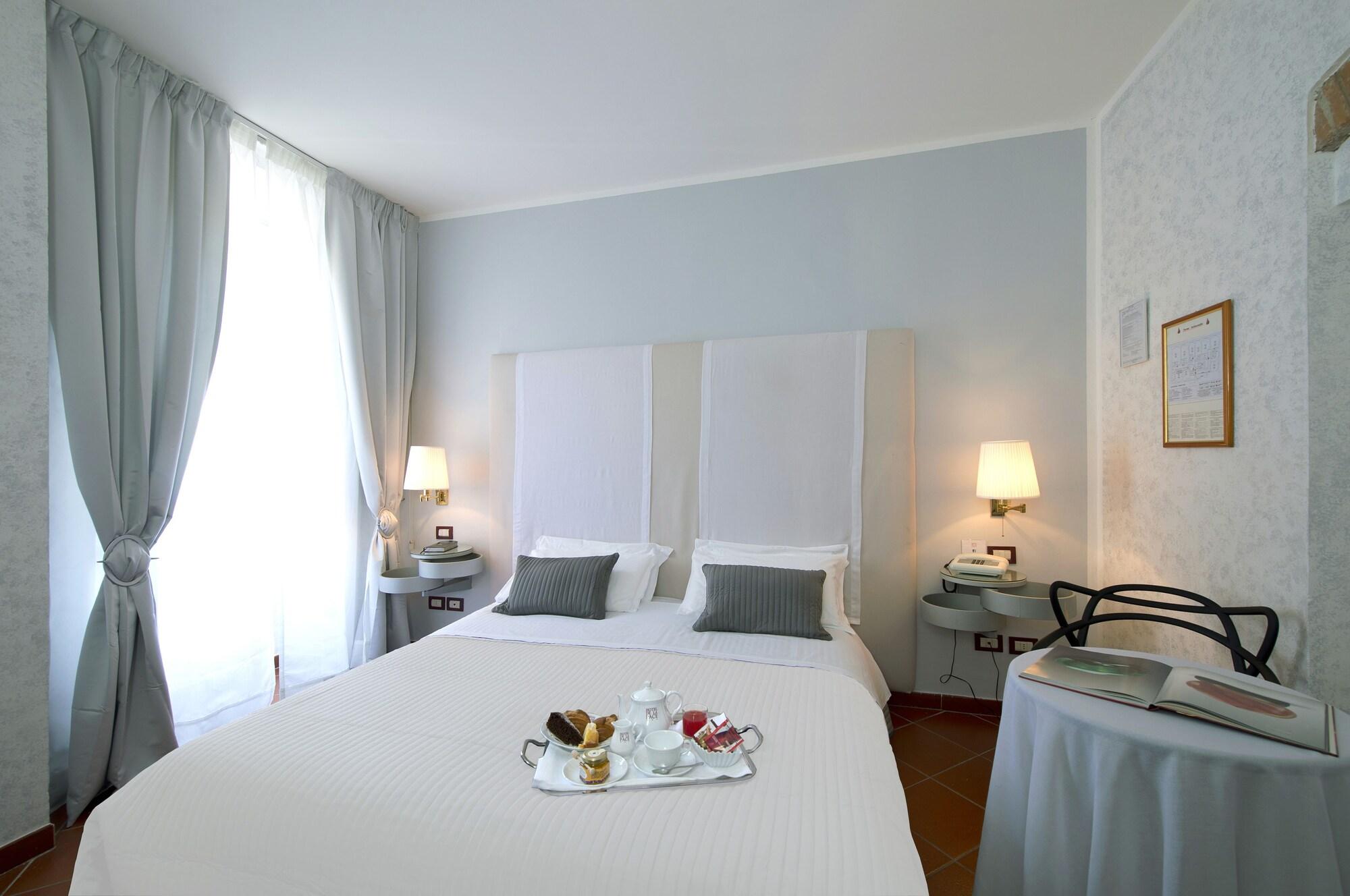 Hotel De La Pace, Sure Hotel Collection By Best Western Florence Exterior photo